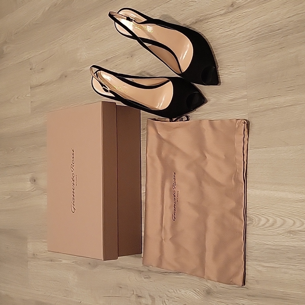 Gianvitto rossi sling back heels